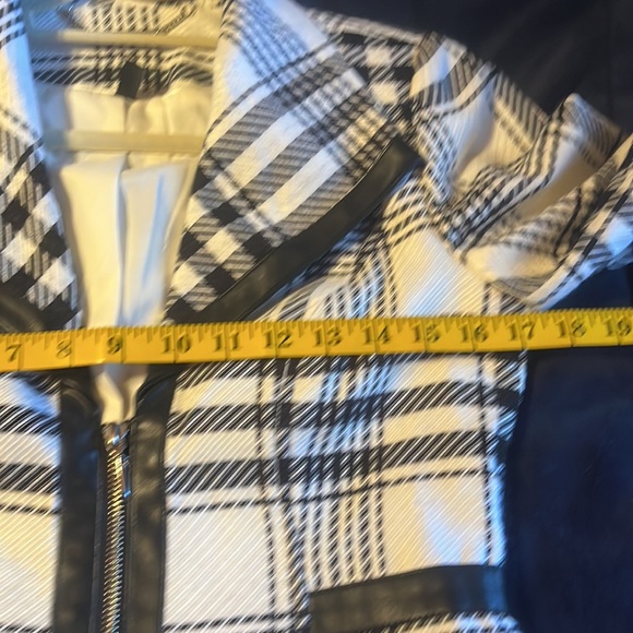 WHBM Plaid Coat - Picture 10 of 11